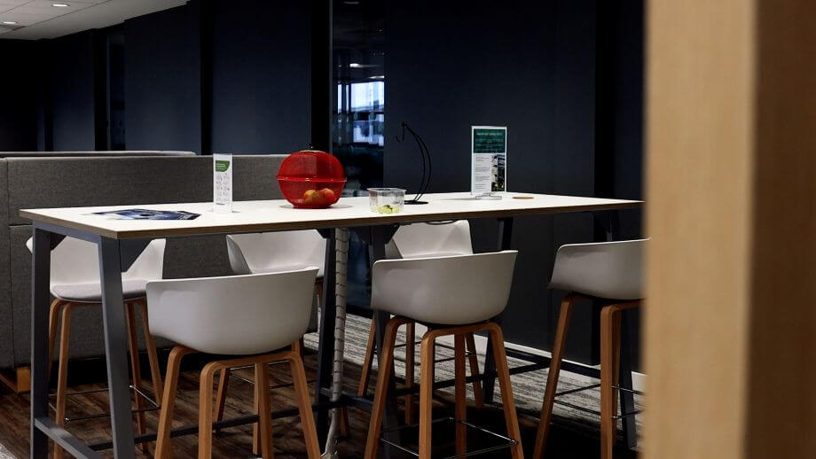 Collaborative office furniture Stafford project for Altecnic